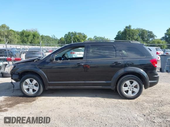 ✅ 2013 Dodge Journey Canada Value • VIN: 3C4PDCAB5DT634448 • Lot: 43091553. Listed on IAAI with 132,130 mi. Free auction sales archive from the USA and detailed vehicle history report at DreamBid. Image 15.