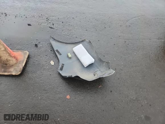 ✅ 2009 Toyota Corolla • VIN: JTDBL40E499081015 • Lot: 91680375. Wystawiony na Copart z przebiegiem Nie podano. Bezpłatny archiwum sprzedaży aukcyjnych z USA i szczegółowy raport historii pojazdu na DreamBid. Zdjęcie 12.