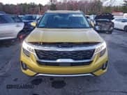 ✅ 2022 Kia Seltos SX • VIN: KNDETCA29N7253895 • Лот: 93065875. Опубликован ранее на Copart с пробегом 111 373 миль. Бесплатный доступ к архиву аукционных продаж из США и подробный отчёт об истории автомобиля на DreamBid. Изображение 5.