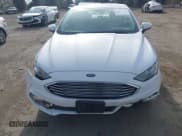 ✅ 2017 Ford Fusion SE • VIN: 3FA6P0H70HR301537 • Lot: 43724283. Wystawiony na IAAI z przebiegiem 97 611 mil. Bezpłatny archiwum sprzedaży aukcyjnych z USA i szczegółowy raport historii pojazdu na DreamBid. Zdjęcie 6.