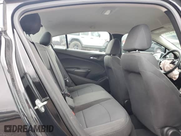 ✅ 2017 Chevrolet Cruze LS • VIN: 1G1BC5SM4H7274956 • Lot: 70978132. Wystawiony na Copart z przebiegiem 81 227 mil mil. Skorzystaj z bezpłatnego archiwum sprzedaży aukcyjnych z USA i zobacz szczegółowy raport historii pojazdu na DreamBid. Zdjęcie 10.