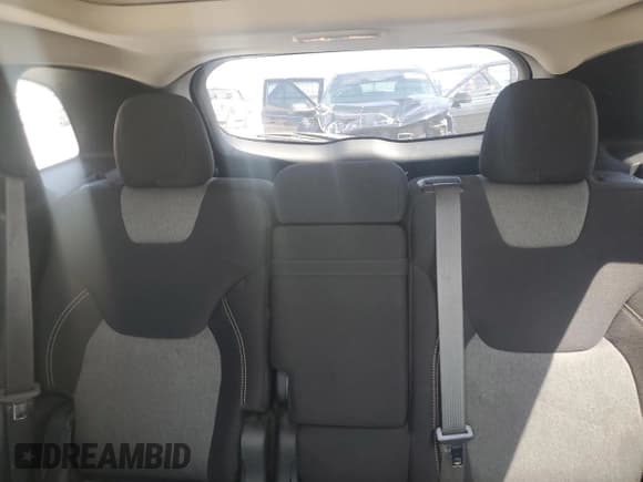 ✅ 2014 Jeep Cherokee Latitude • VIN: 1C4PJMCS9EW145526 • Lot: 51051215. Wystawiony na Copart z przebiegiem 138 242 mil. Bezpłatny archiwum sprzedaży aukcyjnych z USA i szczegółowy raport historii pojazdu na DreamBid. Zdjęcie 10.