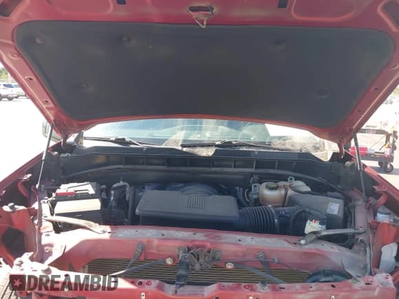 ✅ 2019 Chevrolet Silverado 1500 RST • VIN: 3GCPWDED0KG149801 • Lot: 43593303. Wystawiony na IAAI z przebiegiem 127 333 mil. Bezpłatny archiwum sprzedaży aukcyjnych z USA i szczegółowy raport historii pojazdu na DreamBid. Zdjęcie 10.