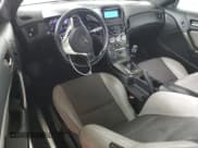 ✅ 2015 Hyundai Genesis Coupe 3.8L Base • VIN: KMHHT6KJ2FU125176 • Lot: 60435415. Wystawiony na Copart z przebiegiem 80 476 mil. Bezpłatny archiwum sprzedaży aukcyjnych z USA i szczegółowy raport historii pojazdu na DreamBid. Zdjęcie 8.