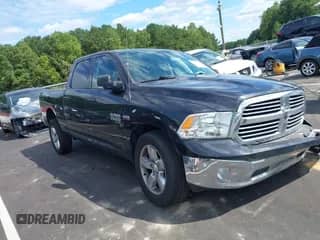 2019 Ram 1500 Big Horn с VIN 1C6RR7TT3KS530991, выставлен на аукционе IAAI как лот 43015054 с пробегом 154 804 миль миль и . История ставок и продаж доступна на DreamBid. Изображение 1.