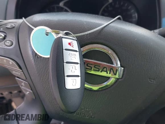 ✅ 2013 Nissan Pathfinder SL • VIN: 5N1AR2MM3DC690295 • Lot: 42783096. Listed on IAAI with 147,260 mi. Free auction sales archive from the USA and detailed vehicle history report at DreamBid. Image 11.