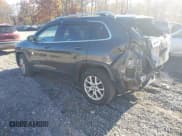 ✅ 2017 Jeep Cherokee Latitude • VIN: 1C4PJMCS7HW631482 • Лот: 43510988. Опубликован ранее на IAAI с пробегом 51 377 миль. Бесплатный доступ к архиву аукционных продаж из США и подробный отчёт об истории автомобиля на DreamBid. Изображение 3.