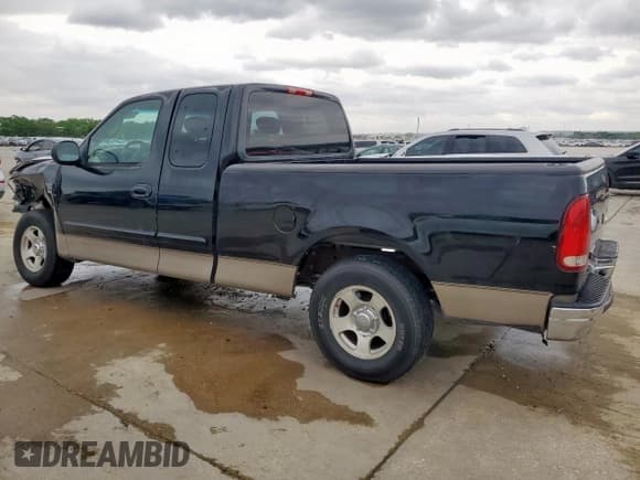 ✅ 2002 Ford F-150 XL • VIN: 1FTRX17W62KB68140 • Lot: 54826645. Listed on Copart with 259,227 mi. Free auction sales archive from the USA and detailed vehicle history report at DreamBid. Image 2.