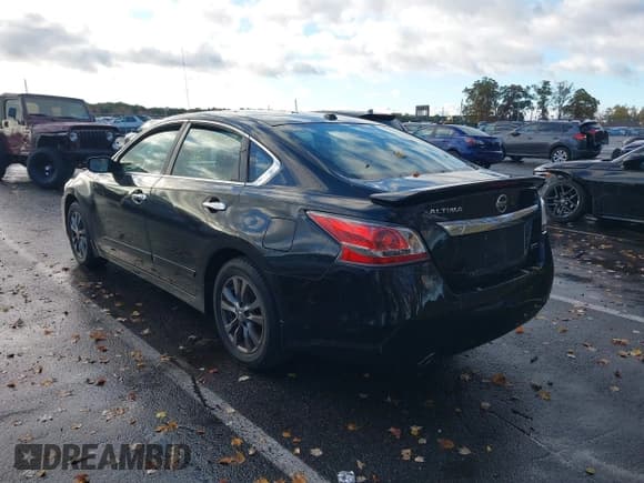 ✅ 2015 Nissan Altima SV • VIN: 1N4AL3APXFC459235 • Lot: 43481803. Wystawiony na IAAI z przebiegiem 107 347 mil. Bezpłatny archiwum sprzedaży aukcyjnych z USA i szczegółowy raport historii pojazdu na DreamBid. Zdjęcie 3.