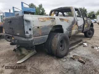 2003 Dodge 3500 ST z VIN 3D7MU48C83G802166, wystawiony jako Copart lot #66227584 z przebiegiem Nie podano mil oraz Nie do naprawy • Non repairable. Historia ofert i sprzedaży dostępna na DreamBid. Obrazek 3.