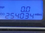 ✅ 2008 Hyundai Santa Fe SE • VIN: 5NMSH13E88H181116 • Lot: 43258941. Listed on IAAI with 254,034 mi. Free auction sales archive from the USA and detailed vehicle history report at DreamBid. Image 15.