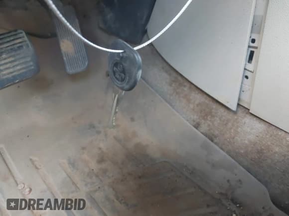 ✅ 2011 Chevrolet Silverado 1500 LTZ • VIN: 3GCPKTE33BG352680 • Lot: 43382370. Listed on IAAI with 196,852 mi. Free auction sales archive from the USA and detailed vehicle history report at DreamBid. Image 11.