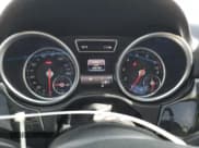 ✅ 2017 Mercedes-Benz GLE 350 • VIN: 4JGDA5JB1HA833870 • Lot: 90615305. Wystawiony na Copart z przebiegiem 104 745 mil. Bezpłatny archiwum sprzedaży aukcyjnych z USA i szczegółowy raport historii pojazdu na DreamBid. Zdjęcie 9.