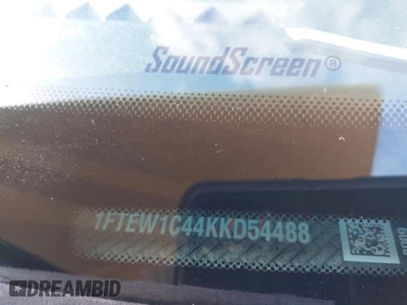 ✅ 2019 Ford F-150 XL • VIN: 1FTEW1C44KKD54488 • Lot: 43638107. Wystawiony na IAAI z przebiegiem 66 711 mil. Bezpłatny archiwum sprzedaży aukcyjnych z USA i szczegółowy raport historii pojazdu na DreamBid. Zdjęcie 9.