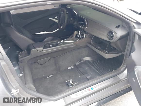 ✅ 2022 Chevrolet Camaro ZL1 • VIN: 1G1FK1R65N0126050 • Лот: 41812386. Опубликован ранее на IAAI с пробегом 20 197 миль. Бесплатный доступ к архиву аукционных продаж из США и подробный отчёт об истории автомобиля на DreamBid. Изображение 5.