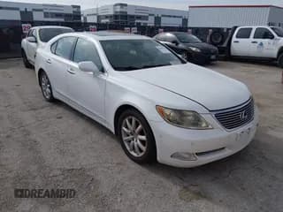 ✅ 2008 Lexus LS 460 • VIN: JTHBL46F485082685 • Lot: 43866414. Listed on IAAI with 192,385 mi. Free auction sales archive from the USA and detailed vehicle history report at DreamBid. Image 1.