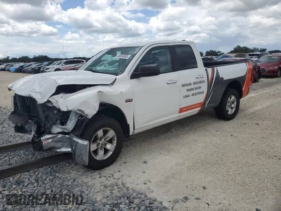 2015 Ram 1500 SLT z VIN 1C6RR6GTXFS578403, wystawiony jako Copart lot #68004065 z przebiegiem 142 903 mil mil oraz Czysty tytuł • Clean title. Historia ofert i sprzedaży dostępna na DreamBid. Obrazek 1.