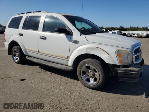 ✅ 2005 Dodge Durango SLT • VIN: 1D4HB48N95F576889 • Lot: 81974525. Listed on Copart with 202,762 mi. Free auction sales archive from the USA and detailed vehicle history report at DreamBid. Image 4.