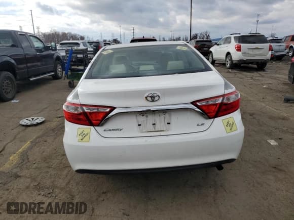 ✅ 2015 Toyota Camry LE • VIN: 4T4BF1FK4FR478236 • Lot: 92242085. Listed on Copart with 129,098 mi. Free auction sales archive from the USA and detailed vehicle history report at DreamBid. Image 6.
