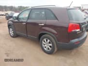 ✅ 2012 Kia Sorento LX • VIN: 5XYKT4A27CG260174 • Лот: 43739375. Опубликован ранее на IAAI с пробегом 196 405 миль. Бесплатный доступ к архиву аукционных продаж из США и подробный отчёт об истории автомобиля на DreamBid. Изображение 3.
