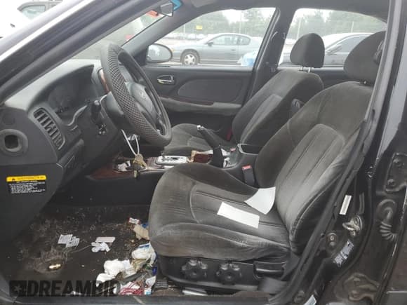 ✅ 2004 Hyundai Sonata GLS • VIN: KMHWF35H94A942388 • Lot: 67286115. Listed on Copart with 205,987 mi. Free auction sales archive from the USA and detailed vehicle history report at DreamBid. Image 7.