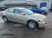 ✅ 2007 Toyota Camry LE • VIN: 4T1BK46KX7U532180 • Лот: 87113895. Опубликован ранее на Copart с пробегом 169 482 миль. Бесплатный доступ к архиву аукционных продаж из США и подробный отчёт об истории автомобиля на DreamBid. Изображение 4.