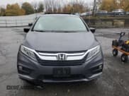 ✅ 2018 Honda Odyssey LX • VIN: 5FNRL6H28JB041762 • Lot: 90599895. Wystawiony na Copart z przebiegiem 125 938 mil. Bezpłatny archiwum sprzedaży aukcyjnych z USA i szczegółowy raport historii pojazdu na DreamBid. Zdjęcie 5.