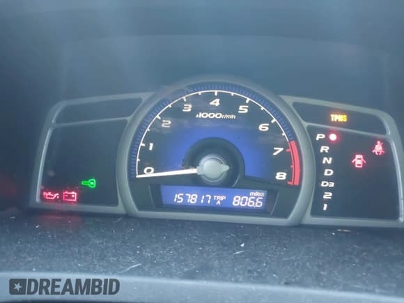 ✅ 2010 Honda Civic LX • VIN: 2HGFG1B63AH517322 • Lot: 43797782. Wystawiony na IAAI z przebiegiem 157 817 mil. Bezpłatny archiwum sprzedaży aukcyjnych z USA i szczegółowy raport historii pojazdu na DreamBid. Zdjęcie 7.