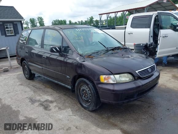 ✅ 1997 Honda Odyssey • VIN: JHMRA1842VC003410 • Lot: 42456828. Listed on IAAI with 280,657 mi. Free auction sales archive from the USA and detailed vehicle history report at DreamBid. Image 1.