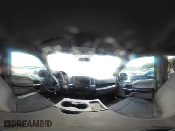 ✅ 2016 Ford F-150 XL • VIN: 1FTEW1CFXGFA88802 • Лот: 42670326. Опубликован ранее на IAAI с пробегом 113 611 миль. Бесплатный доступ к архиву аукционных продаж из США и подробный отчёт об истории автомобиля на DreamBid. Изображение 18.