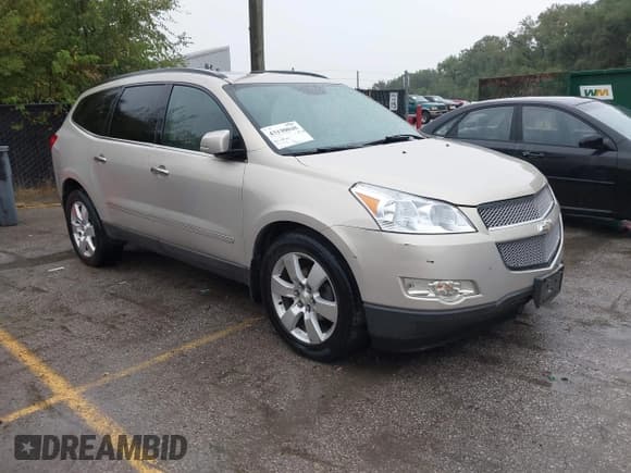 ✅ 2012 Chevrolet Traverse LTZ • VIN: 1GNKVLED4CJ199177 • Lot: 43190048. Wystawiony na IAAI z przebiegiem 296 739 mil. Bezpłatny archiwum sprzedaży aukcyjnych z USA i szczegółowy raport historii pojazdu na DreamBid. Zdjęcie 1.