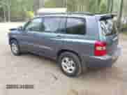 2007 Toyota Highlander z VIN JTEGD21A170162215, wystawiony jako IAAI lot #43051611 z przebiegiem 225 261 mil mil oraz . Historia ofert i sprzedaży dostępna na DreamBid. Obrazek 3.