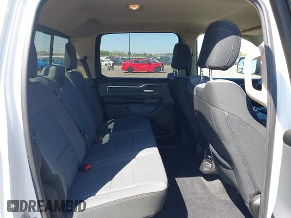 ✅ 2020 Ram 1500 Big Horn • VIN: 1C6RRFFG7LN262911 • Lot: 42188498. Listed on IAAI with 152,194 mi. Free auction sales archive from the USA and detailed vehicle history report at DreamBid. Image 8.