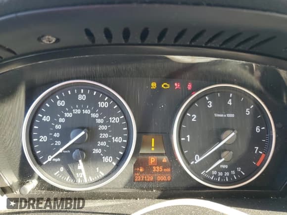 ✅ 2013 BMW X5 xDrive35i • VIN: 5UXZV4C54D0B02190 • Lot: 85474765. Wystawiony na Copart z przebiegiem 237 129 mil. Bezpłatny archiwum sprzedaży aukcyjnych z USA i szczegółowy raport historii pojazdu na DreamBid. Zdjęcie 9.