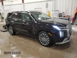 ✅ 2024 Hyundai Palisade Calligraphy • VIN: KM8R7DGE9RU804035 • Лот: 44184105. Опубликован ранее на Copart с пробегом 4 431 миль. Бесплатный доступ к архиву аукционных продаж из США и подробный отчёт об истории автомобиля на DreamBid. Изображение 4.