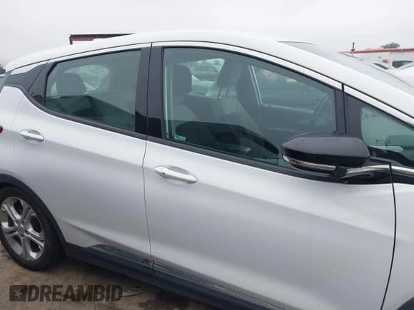✅ 2020 Chevrolet Bolt EV LT • VIN: 1G1FY6S04L4145342 • Lot: 43728027. Wystawiony na IAAI z przebiegiem 205 974 mil. Bezpłatny archiwum sprzedaży aukcyjnych z USA i szczegółowy raport historii pojazdu na DreamBid. Zdjęcie 13.