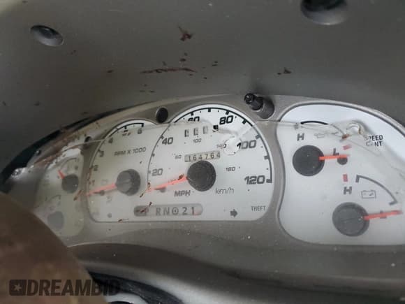 ✅ 2003 Ford Explorer Sport XLS • VIN: 1FMYU60E33UC11370 • Lot: 84032604. Listed on Copart with 164,764 mi. Free auction sales archive from the USA and detailed vehicle history report at DreamBid. Image 9.