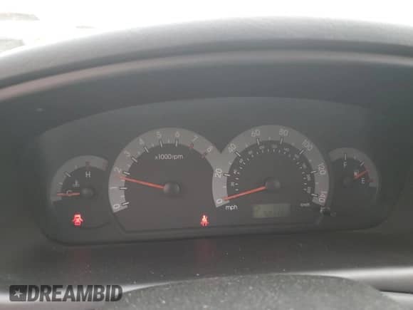 2002 Hyundai Elantra GT z VIN KMHDN55D62U069956, wystawiony jako Copart lot #78931504 z przebiegiem 52 117 mil mil oraz Czysty tytuł • Clean title. Historia ofert i sprzedaży dostępna na DreamBid. Obrazek 9.