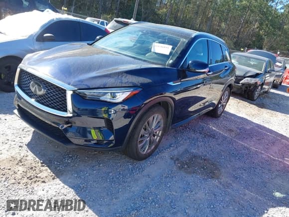 ✅ 2023 Infiniti QX50 Luxe • VIN: 3PCAJ5BA6PF104962 • Lot: 41836895. Wystawiony na IAAI z przebiegiem 58 193 mil. Bezpłatny archiwum sprzedaży aukcyjnych z USA i szczegółowy raport historii pojazdu na DreamBid. Zdjęcie 2.
