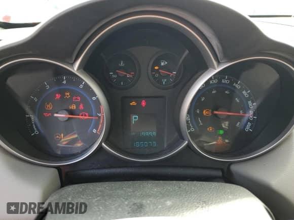 2011 Chevrolet Cruze LS+ 1SB с VIN 1G1PA5SH3B7177415, выставлен на аукционе Copart как лот 81116365 с пробегом 185 073 миль миль и На запчасти • Non repairable. История ставок и продаж доступна на DreamBid. Изображение 18.