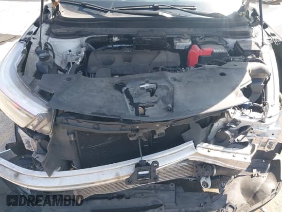 ✅ 2019 Acura RDX Technology • VIN: 5J8TC2H52KL009690 • Lot: 43265739. Wystawiony na IAAI z przebiegiem 97 565 mil. Bezpłatny archiwum sprzedaży aukcyjnych z USA i szczegółowy raport historii pojazdu na DreamBid. Zdjęcie 10.