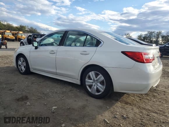 ✅ 2015 Subaru Legacy 2.5i • VIN: 4S3BNAA63F3030085 • Lot: 86810285. Wystawiony na Copart z przebiegiem 142 968 mil. Bezpłatny archiwum sprzedaży aukcyjnych z USA i szczegółowy raport historii pojazdu na DreamBid. Zdjęcie 2.