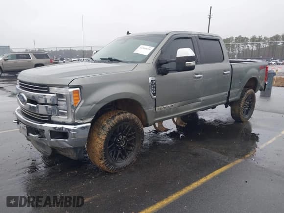 ✅ 2019 Ford F-250 XL • VIN: 1FT7W2BT4KEC65736 • Lot: 41560618. Listed on IAAI with 94,849 mi. Free auction sales archive from the USA and detailed vehicle history report at DreamBid. Image 17.