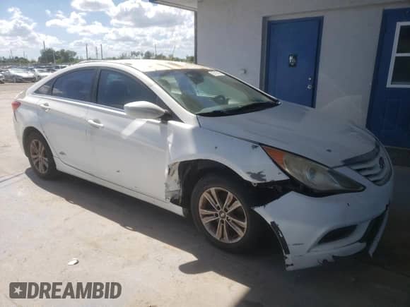2013 Hyundai Sonata GLS с VIN 5NPEB4AC8DH783335, выставлен на аукционе Copart как лот 85910485 с пробегом 480 930 миль миль и Списание • Salvage title. История ставок и продаж доступна на DreamBid. Изображение 4.