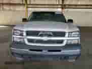 ✅ 2005 Chevrolet Silverado 1500 LS • VIN: 1GCEK19V05Z102728 • Lot: 42457325. Wystawiony na Copart z przebiegiem 313 488 mil mil. Skorzystaj z bezpłatnego archiwum sprzedaży aukcyjnych z USA i zobacz szczegółowy raport historii pojazdu na DreamBid. Zdjęcie 5.