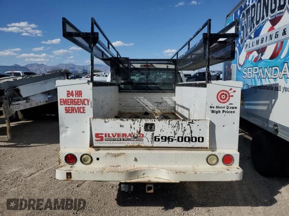 ✅ 2001 Ford F-250 XL • VIN: 1FTNF20LX1EC34824 • Lot: 55079375. Listed on Copart with 141,659 mi. Free auction sales archive from the USA and detailed vehicle history report at DreamBid. Image 6.