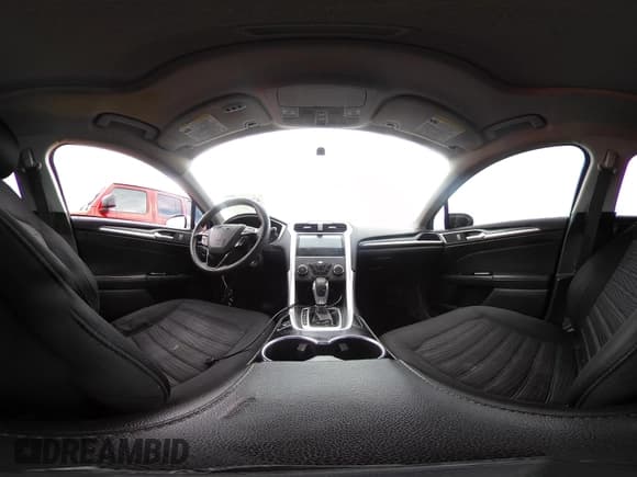 ✅ 2016 Ford Fusion SE • VIN: 3FA6P0H71GR331371 • Lot: 43761726. Listed on IAAI with 218,242 mi. Free auction sales archive from the USA and detailed vehicle history report at DreamBid. Image 18.