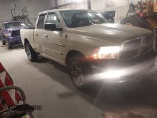 ✅ 2010 Dodge 1500 TRX • VIN: 1D7RV1GT8AS226944 • Lot: 42292091. Wystawiony na IAAI z przebiegiem 179 225 mil. Bezpłatny archiwum sprzedaży aukcyjnych z USA i szczegółowy raport historii pojazdu na DreamBid. Zdjęcie 1.