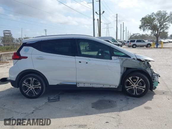 ✅ 2019 Chevrolet Bolt EV Premier • VIN: 1G1FZ6S07K4127056 • Lot: 41269560. Wystawiony na IAAI z przebiegiem 105 990 mil. Bezpłatny archiwum sprzedaży aukcyjnych z USA i szczegółowy raport historii pojazdu na DreamBid. Zdjęcie 14.
