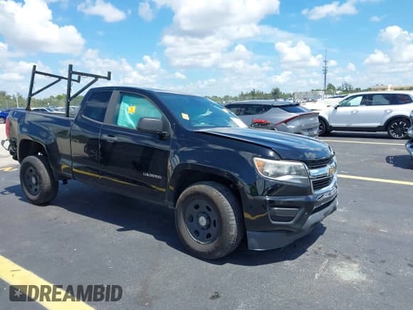 ✅ 2019 Chevrolet Colorado 2WD Work Truck • VIN: 1GCHSBEA7K1241528 • Lot: 42530288. Wystawiony na IAAI z przebiegiem 99 798 mil. Bezpłatny archiwum sprzedaży aukcyjnych z USA i szczegółowy raport historii pojazdu na DreamBid. Zdjęcie 1.